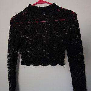 Lace black crop top